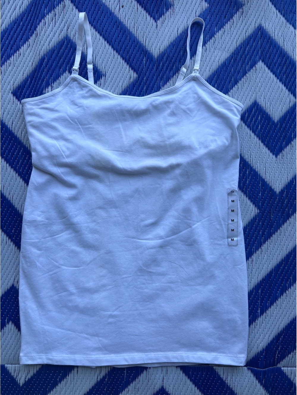 New! Motherhood Maternity Nursing Tank Top Size Medium White - Picture 14 of 15